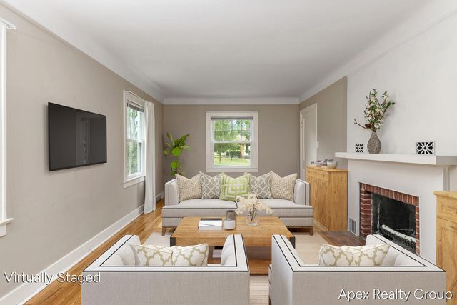 555 E Central Avenue, Zeeland, MI 49464