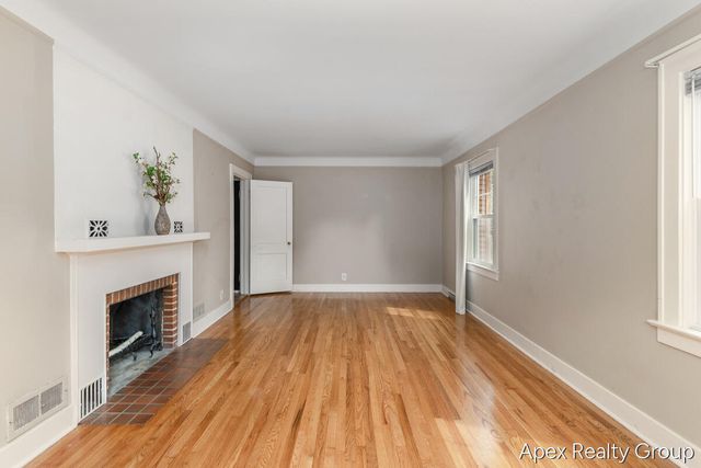 555 E Central Avenue, Zeeland, MI 49464
