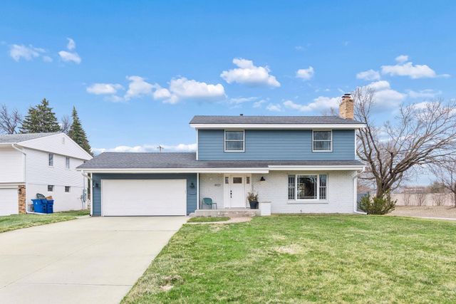 4921 Trillium Lane, Edina, MN 55435