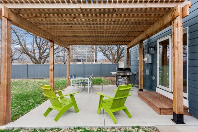 4921 Trillium Lane, Edina, MN 55435