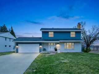 4921 Trillium Lane, Edina, MN 55435