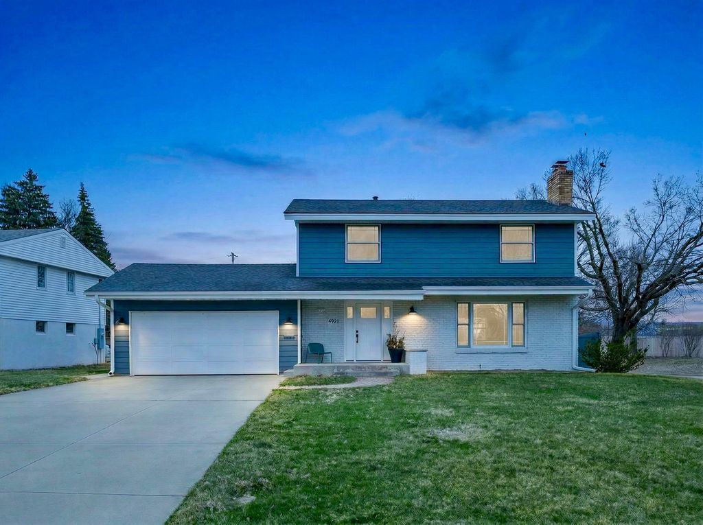 4921 Trillium Lane, Edina, MN 55435