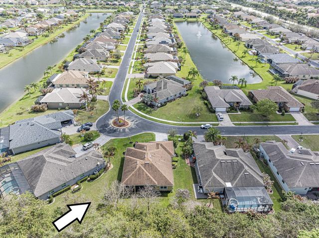 753 SW Fortunella Cir Circle SW, Vero Beach, FL 32968
