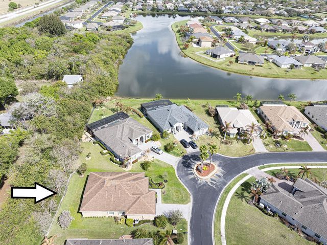 753 SW Fortunella Cir Circle SW, Vero Beach, FL 32968
