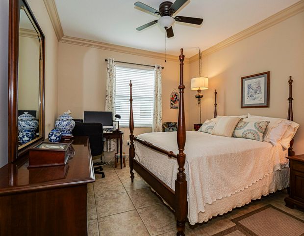 753 SW Fortunella Cir Circle SW, Vero Beach, FL 32968