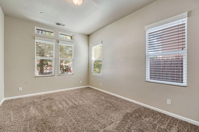 10581 N Sierra Vista Avenue, Fresno, CA 93730