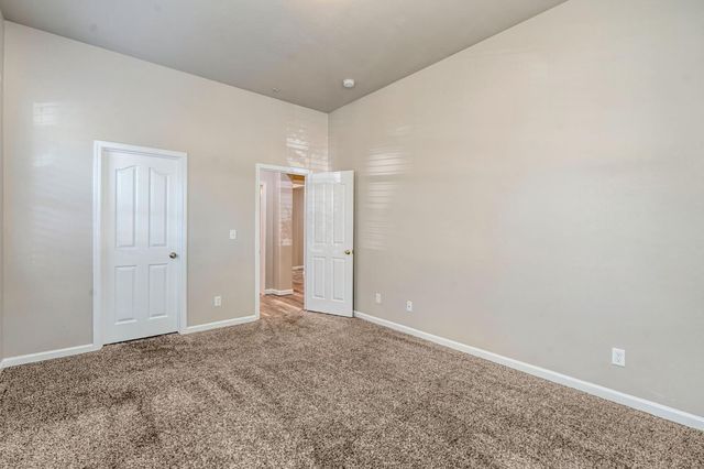 10581 N Sierra Vista Avenue, Fresno, CA 93730