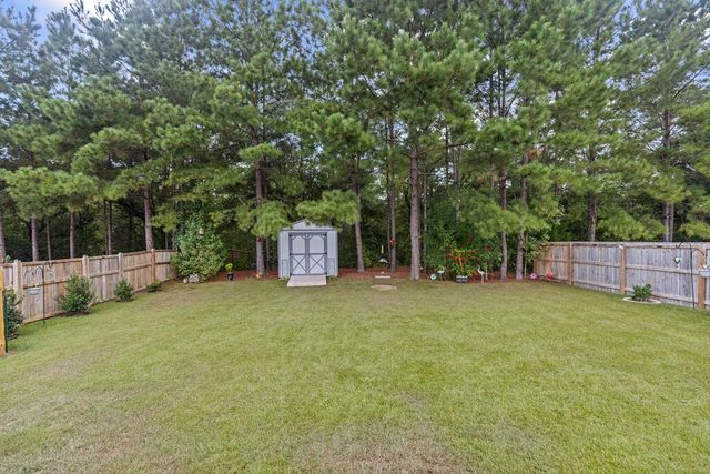 121 Sandpiper Lane, Dothan, AL 36301