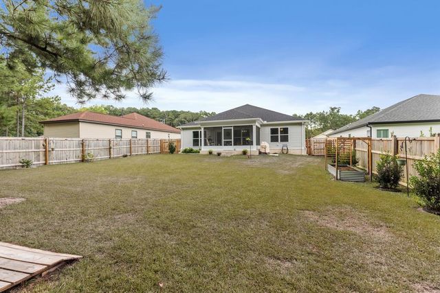 121 Sandpiper Lane, Dothan, AL 36301