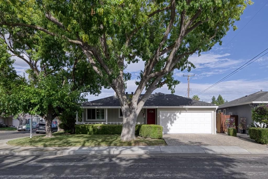 695 Cupples Court, Santa Clara, CA 95051