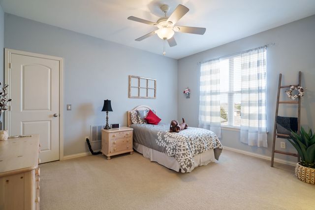 9144 Calvert Road, Lantana, TX 76226