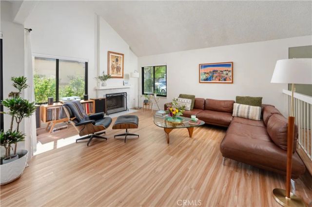 23408 Via Barra, Valencia, CA 91355