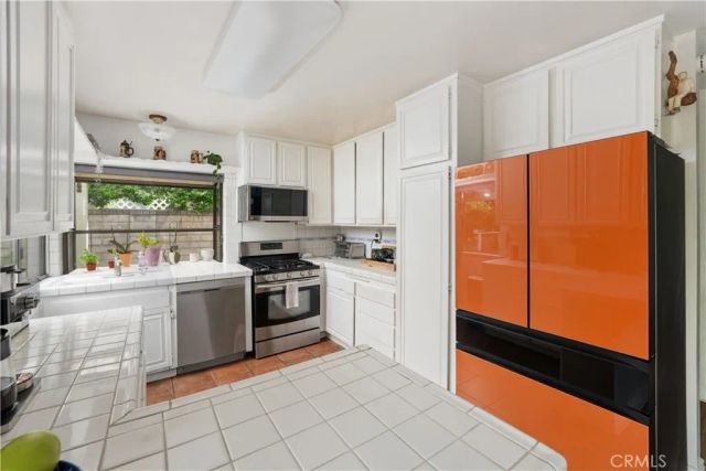 23408 Via Barra, Valencia, CA 91355