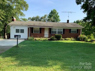 3009 Grier Street, Newton, NC 28658