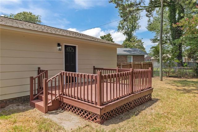 5708 Comstock Court, Fayetteville, NC 28303
