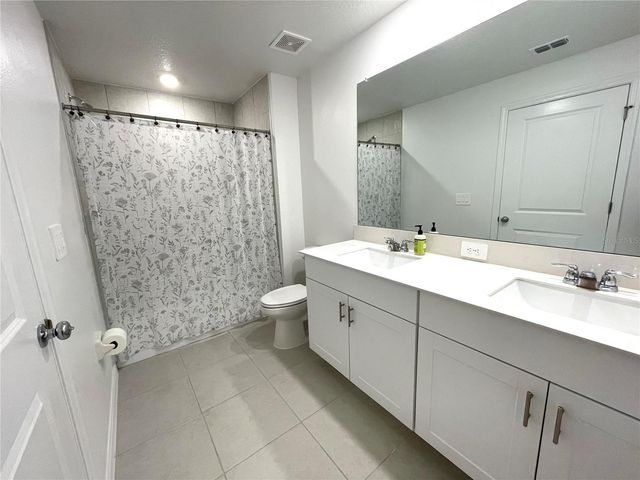 36221 RISA MICHELE STREET, Zephyrhills, FL 33541