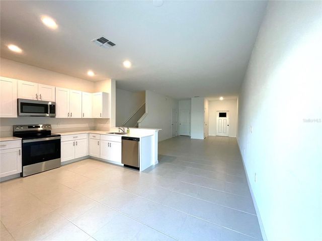 36221 RISA MICHELE STREET, Zephyrhills, FL 33541