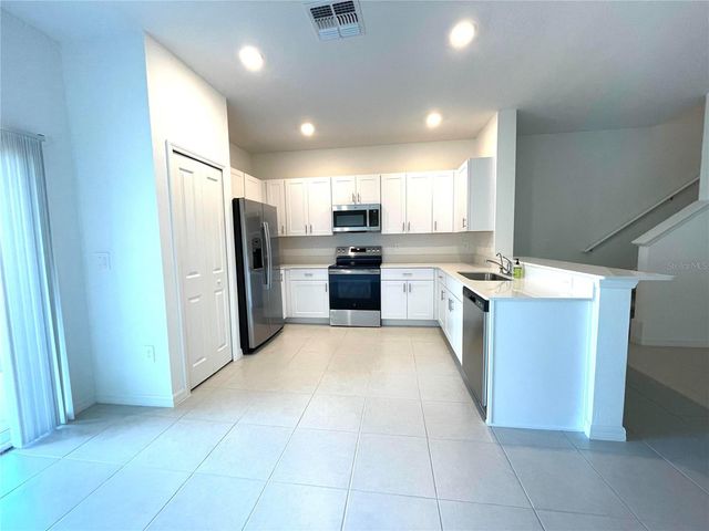 36221 RISA MICHELE STREET, Zephyrhills, FL 33541