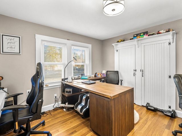 20 Byrne Avenue, Westford, MA 01886