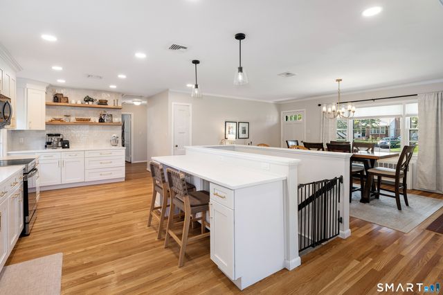 91 Lydall Road, Newington, CT 06111