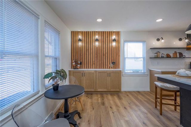 6531 Holmes Road, Kansas City, MO 64131