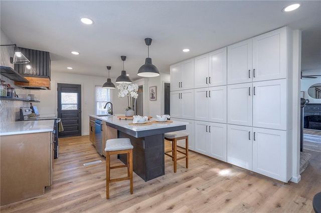 6531 Holmes Road, Kansas City, MO 64131