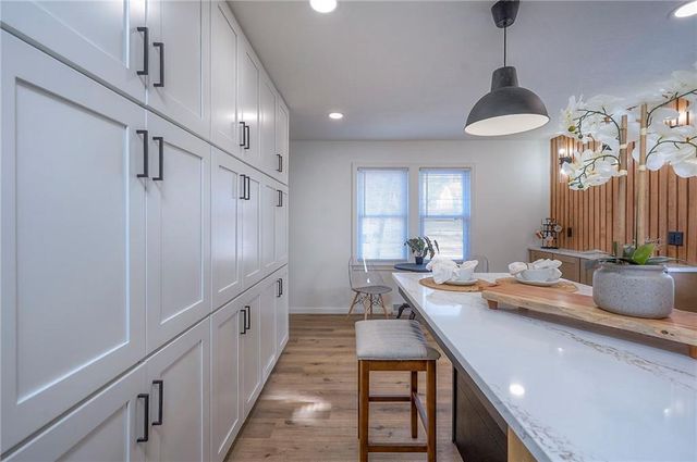 6531 Holmes Road, Kansas City, MO 64131