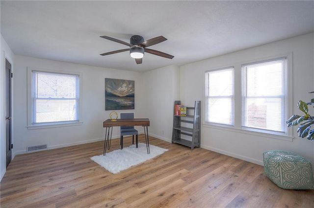 6531 Holmes Road, Kansas City, MO 64131