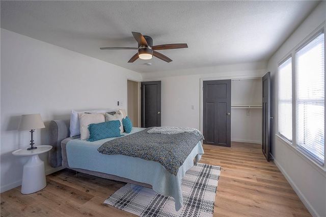 6531 Holmes Road, Kansas City, MO 64131