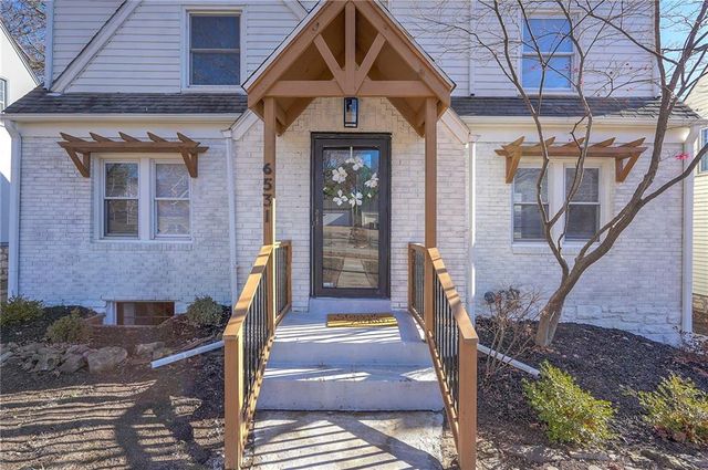 6531 Holmes Road, Kansas City, MO 64131