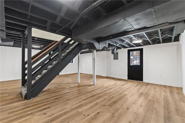 6531 Holmes Road, Kansas City, MO 64131