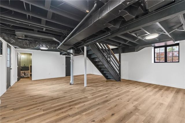 6531 Holmes Road, Kansas City, MO 64131