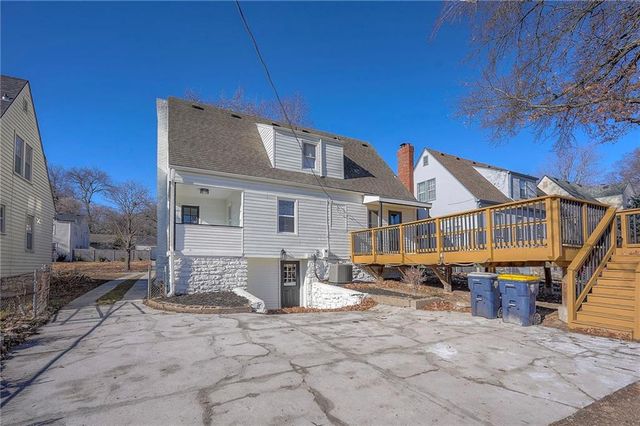 6531 Holmes Road, Kansas City, MO 64131