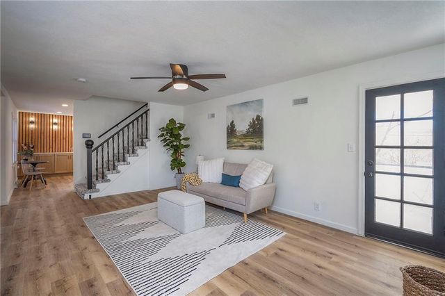 6531 Holmes Road, Kansas City, MO 64131