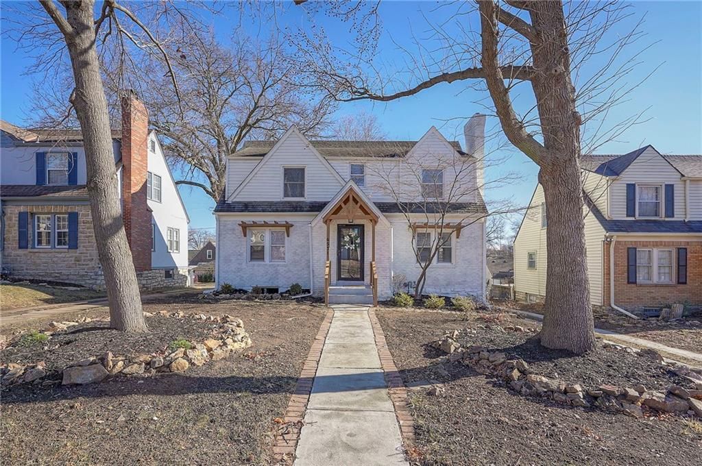 6531 Holmes Road, Kansas City, MO 64131