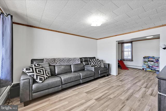 135 W COLUMBIA ST, Schuylkill Haven, PA 17972