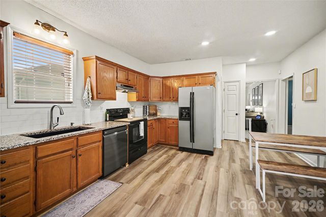 224 10th Street, Cramerton, NC 28032