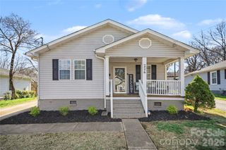 224 10th Street, Cramerton, NC 28032