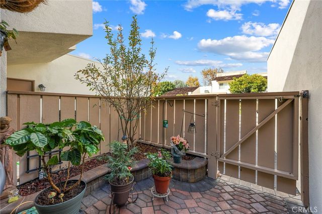 360 Meadow Court, Brea, CA 92821