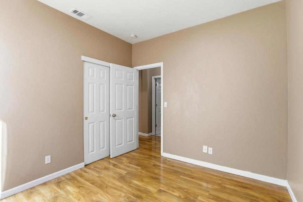 Image 17 of property listing at 8506 Tambor Way, Elk Grove, CA 95758