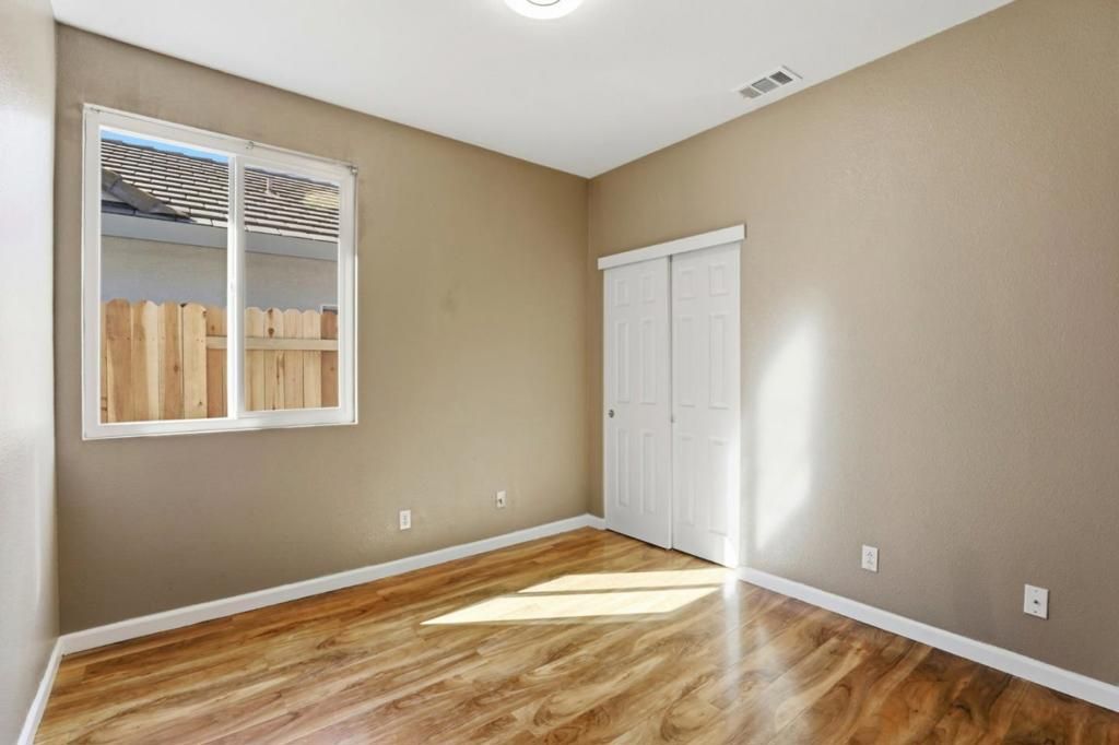 Image 22 of property listing at 8506 Tambor Way, Elk Grove, CA 95758