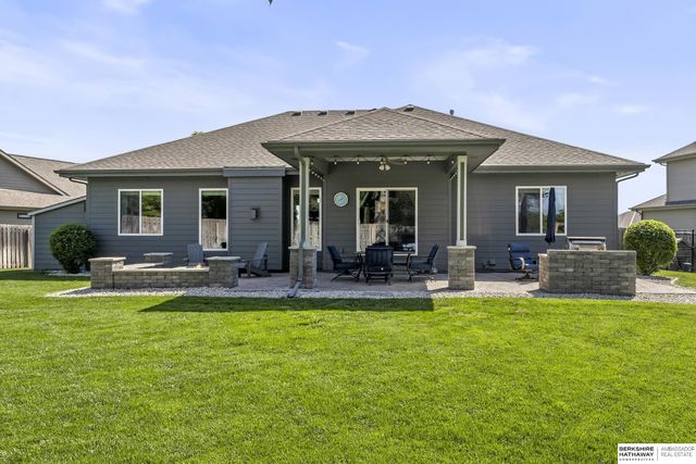 2208 N 188th Terrace, Omaha, NE 68022