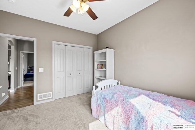 2208 N 188th Terrace, Omaha, NE 68022