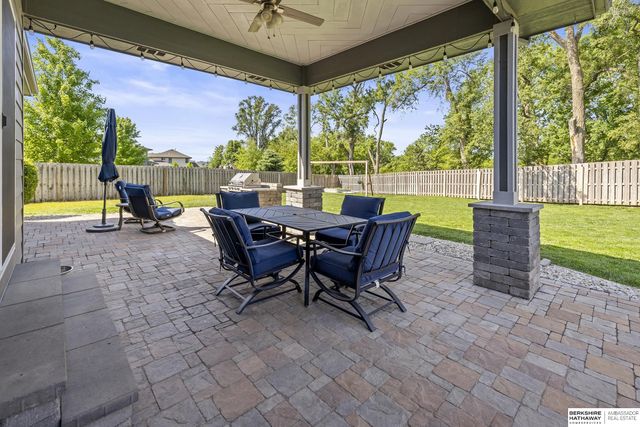 2208 N 188th Terrace, Omaha, NE 68022