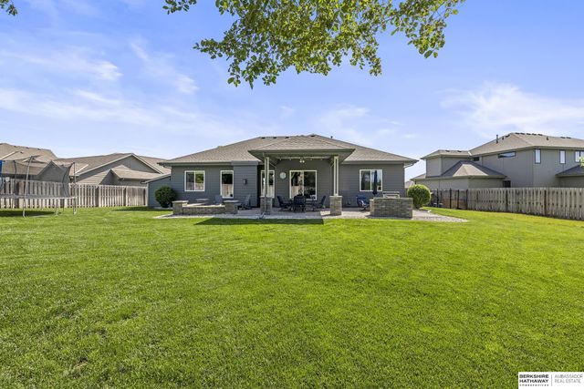 2208 N 188th Terrace, Omaha, NE 68022