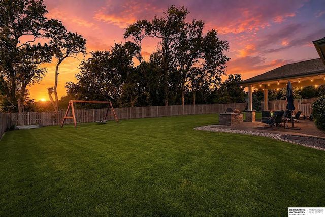 2208 N 188th Terrace, Omaha, NE 68022