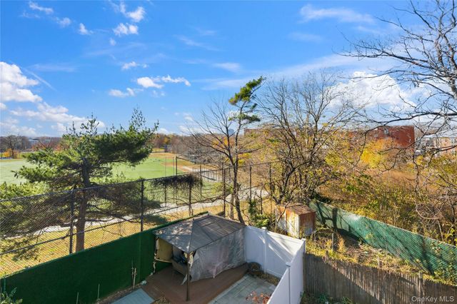 13716 88th Street, Ozone Park, NY 11417