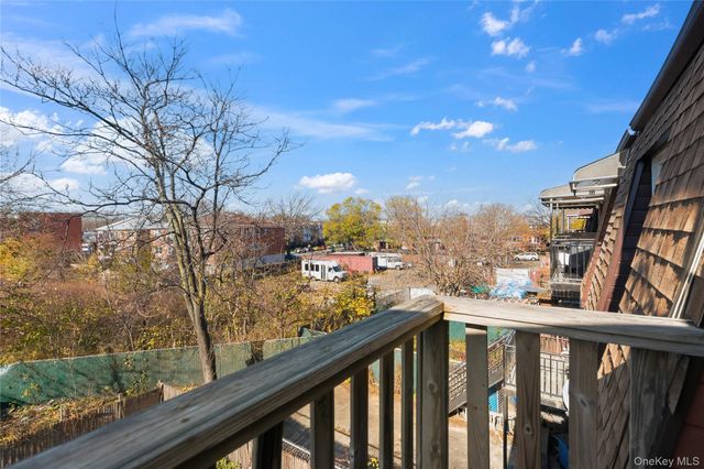 13716 88th Street, Ozone Park, NY 11417