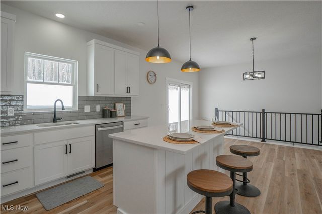 8421 Wadsworth Road, Wadsworth, OH 44281