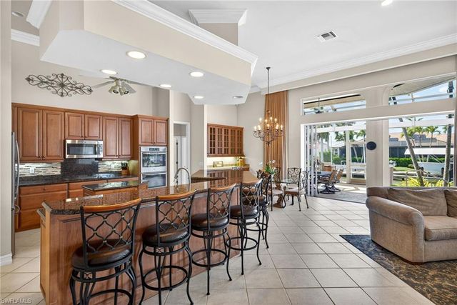 140 Starfish CT, Marco Island, FL 34145